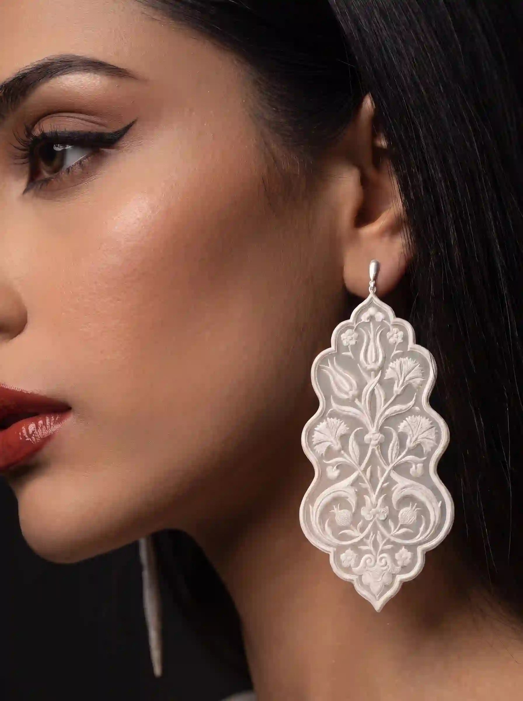 Mughal Tulip Vine Scalloped Embroidery Drop Earrings