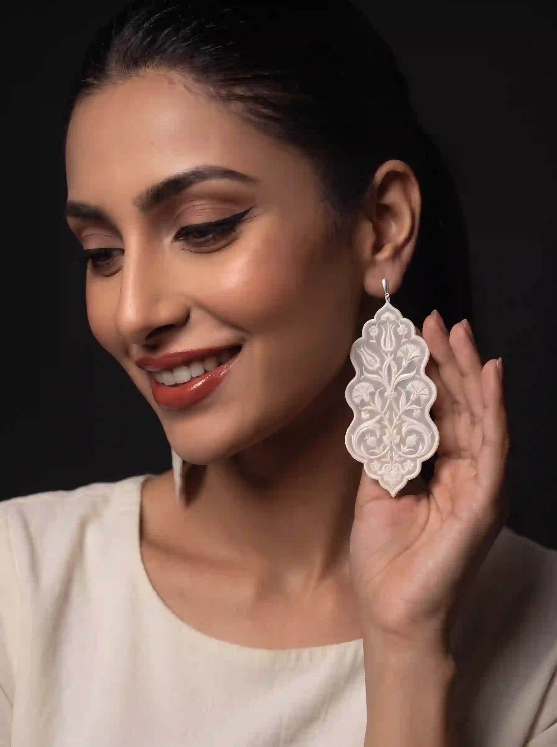 Mughal Tulip Vine Scalloped Embroidery Drop Earrings