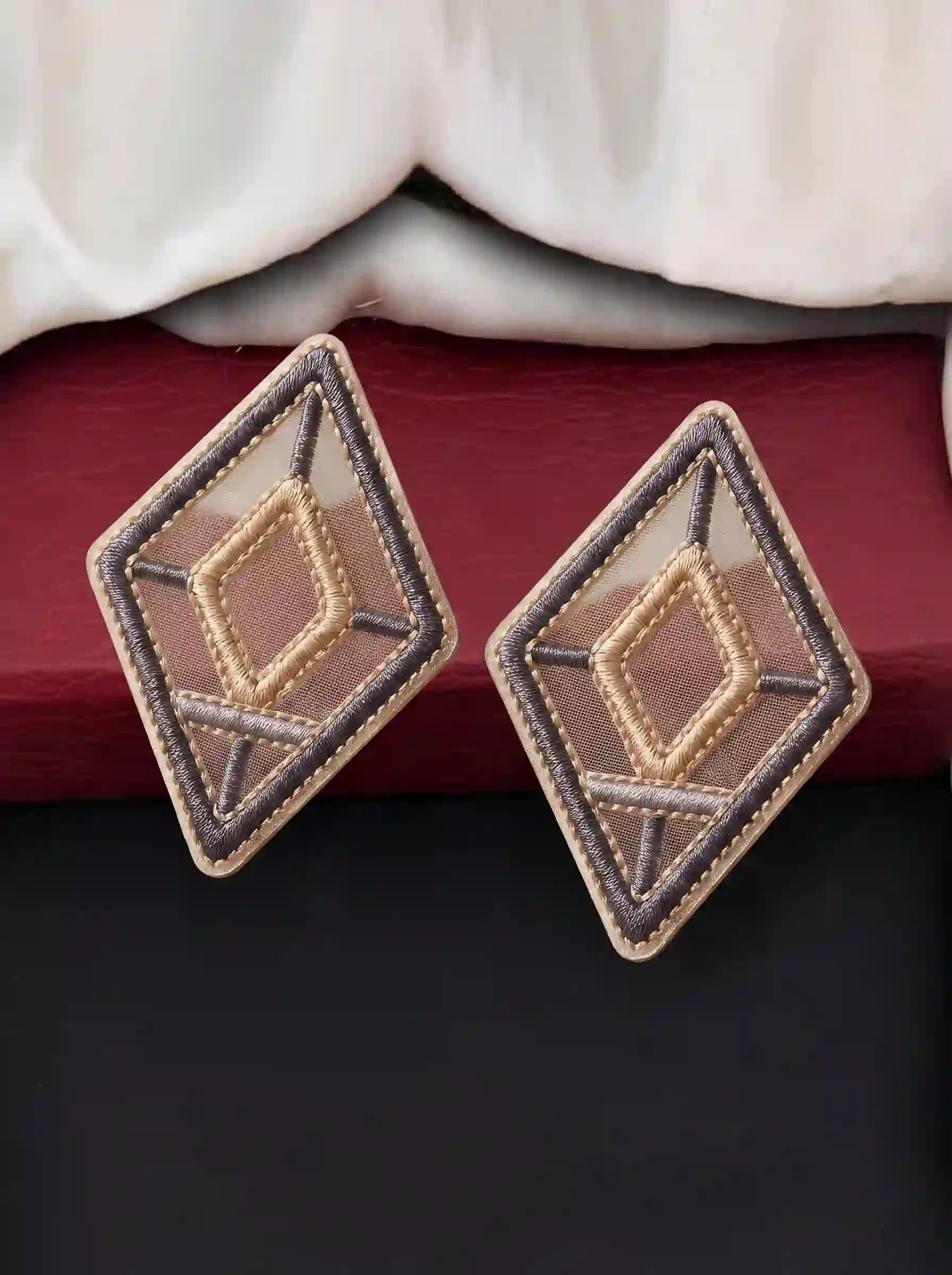 Diamond Grid Earrings